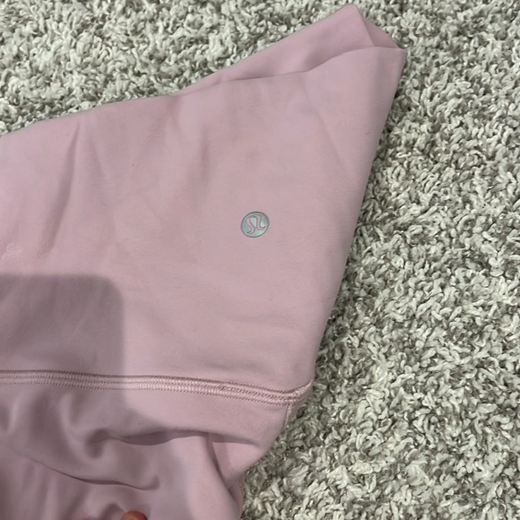 lululemon light purple leggings - Picture 3 of 3